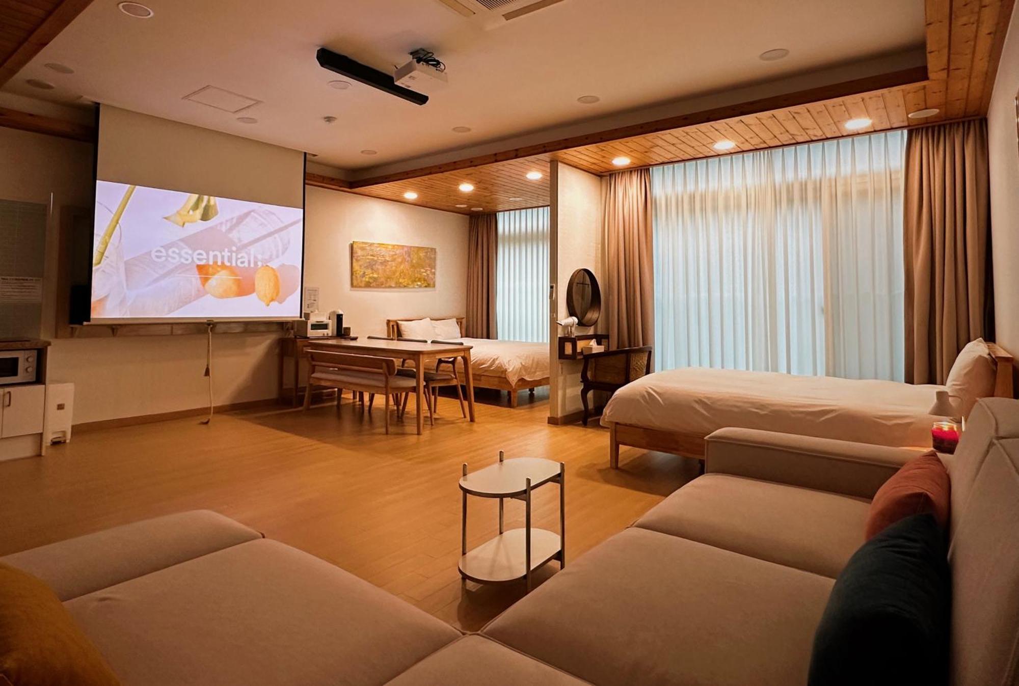 Zio Pinetree Hotel Yangyang Luaran gambar
